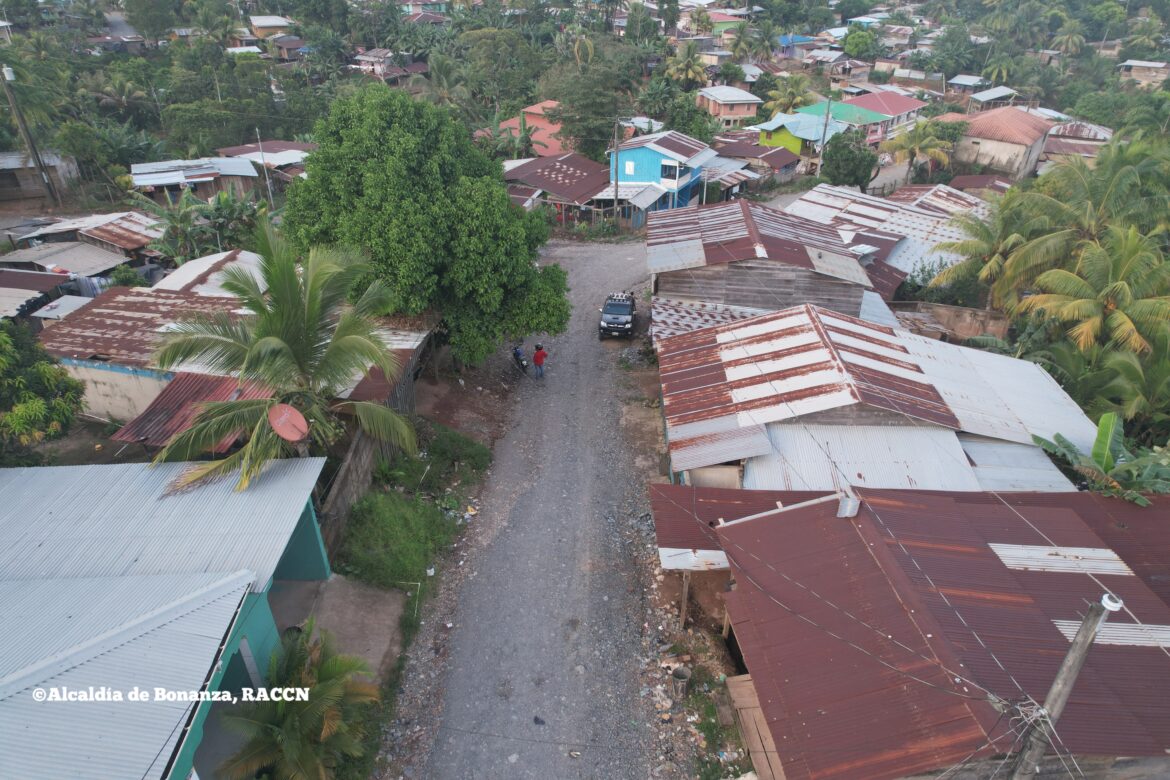 Inauguración de 3,791.24 calles macadán en el Barrio Los cocos