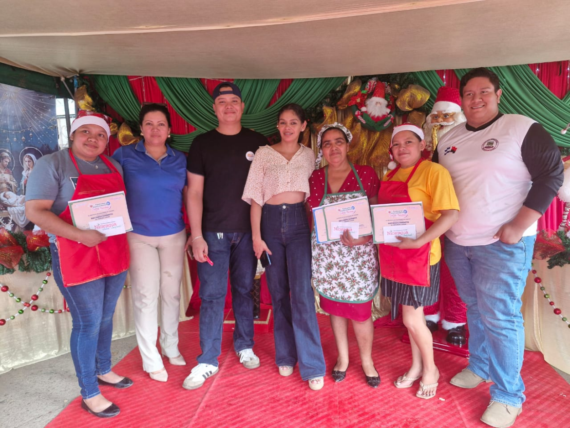 Bonanza Triunfa en el Festival de Comidas Navideñas