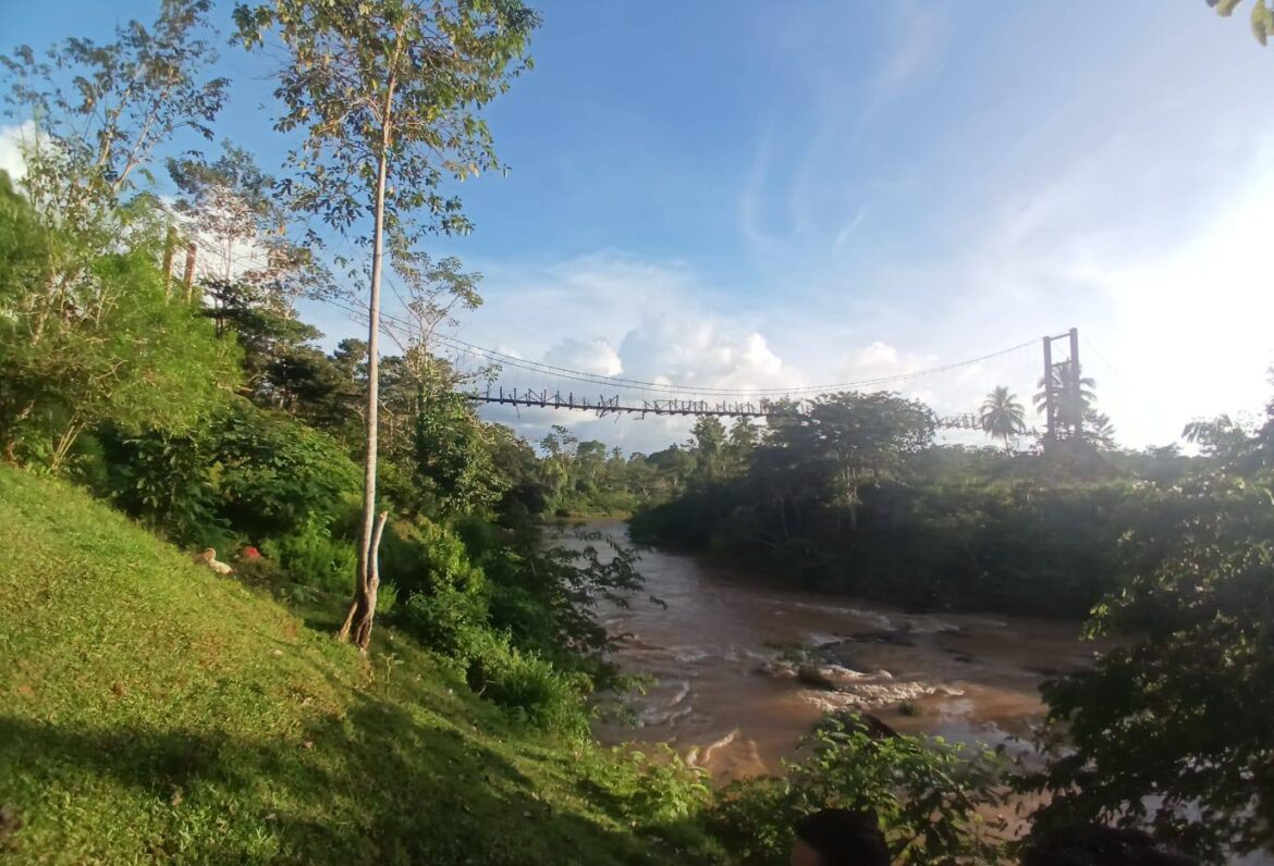 Gobierno Municipal Impulsan Construcción de Puente Peatonal