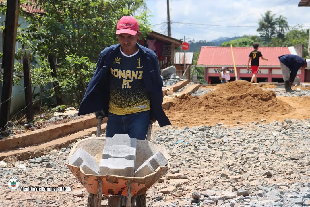 Feliz Día Internacional del Trabajador Bonanza