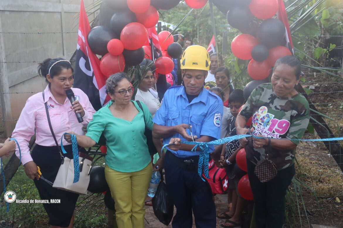 Inauguración de Anden Peatonal Barrio Carlos Fonseca Amador