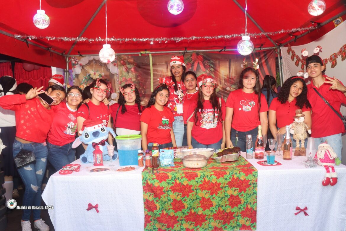 Gobierno Municipal y MINED realizan Feria Navideña