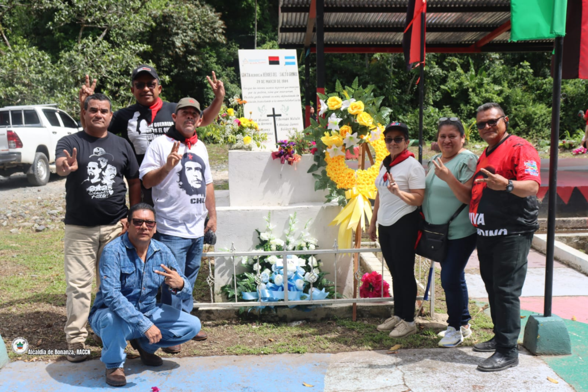 Héroes y Mártires del Salto Grande a 42 años de su Gesta Heroica
