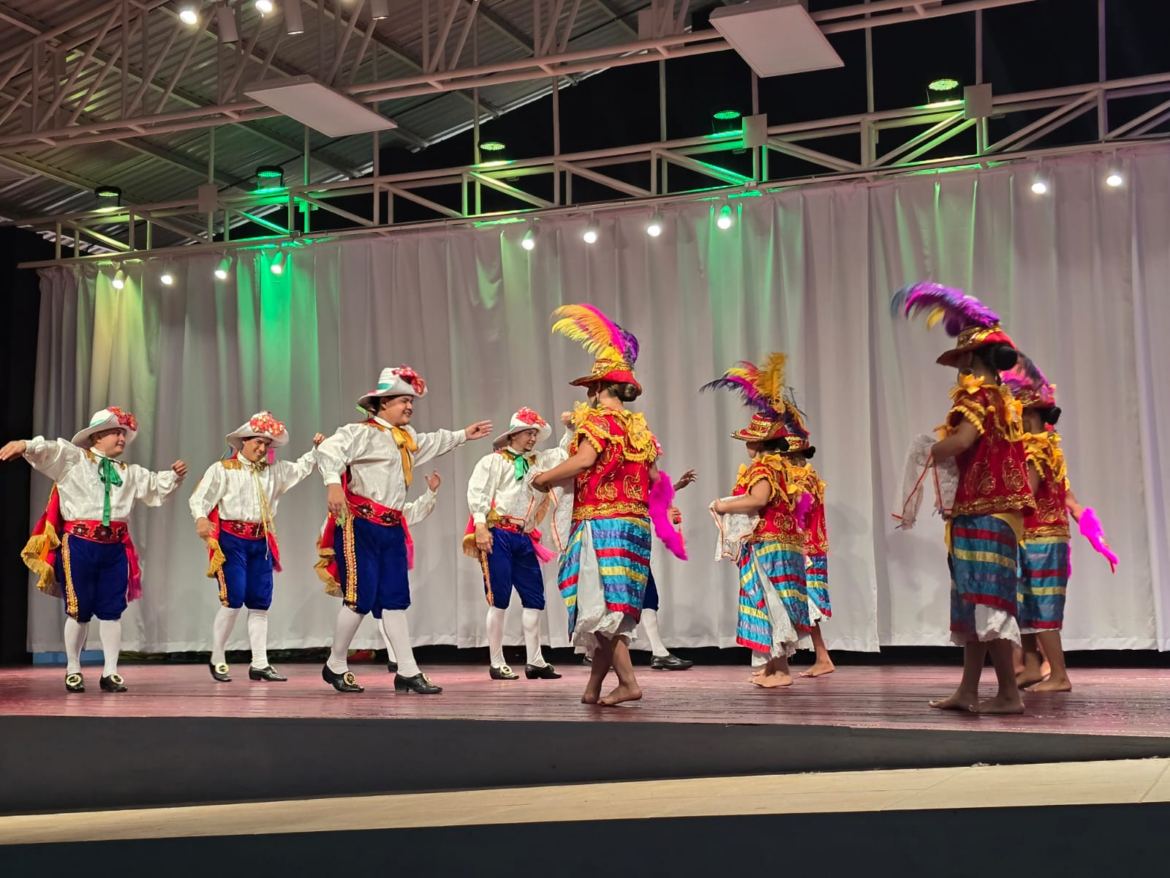 Espectáculo de Danza con el Ballet «Texonahualt» en Bonanza