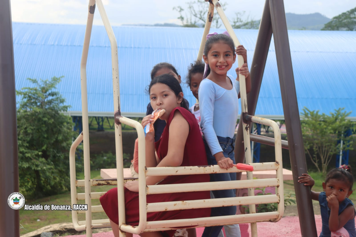 BONANZA INAUGURA MEJORAS EN EL PARQUE MUNICIPAL